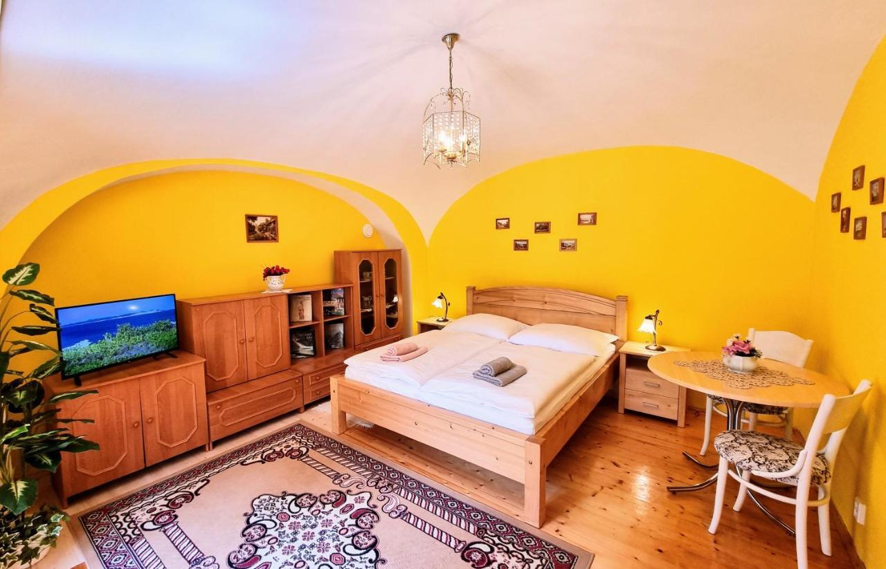 Apartmán Historical House In The Center Levoca With Parking Exteriér fotografie